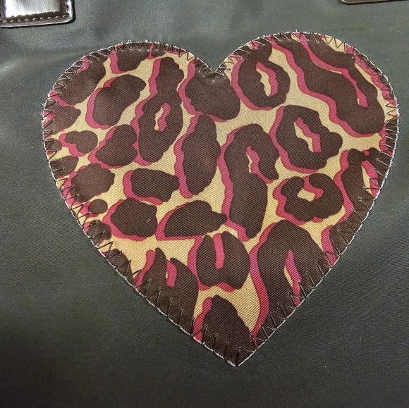 Tory Burch Brown Nylon Leopard Heart Tote Handbag EUC - Picture 2 of 16